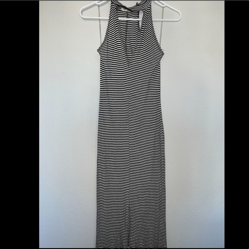 Nordstrom Rack High Neck fitted dress Size M